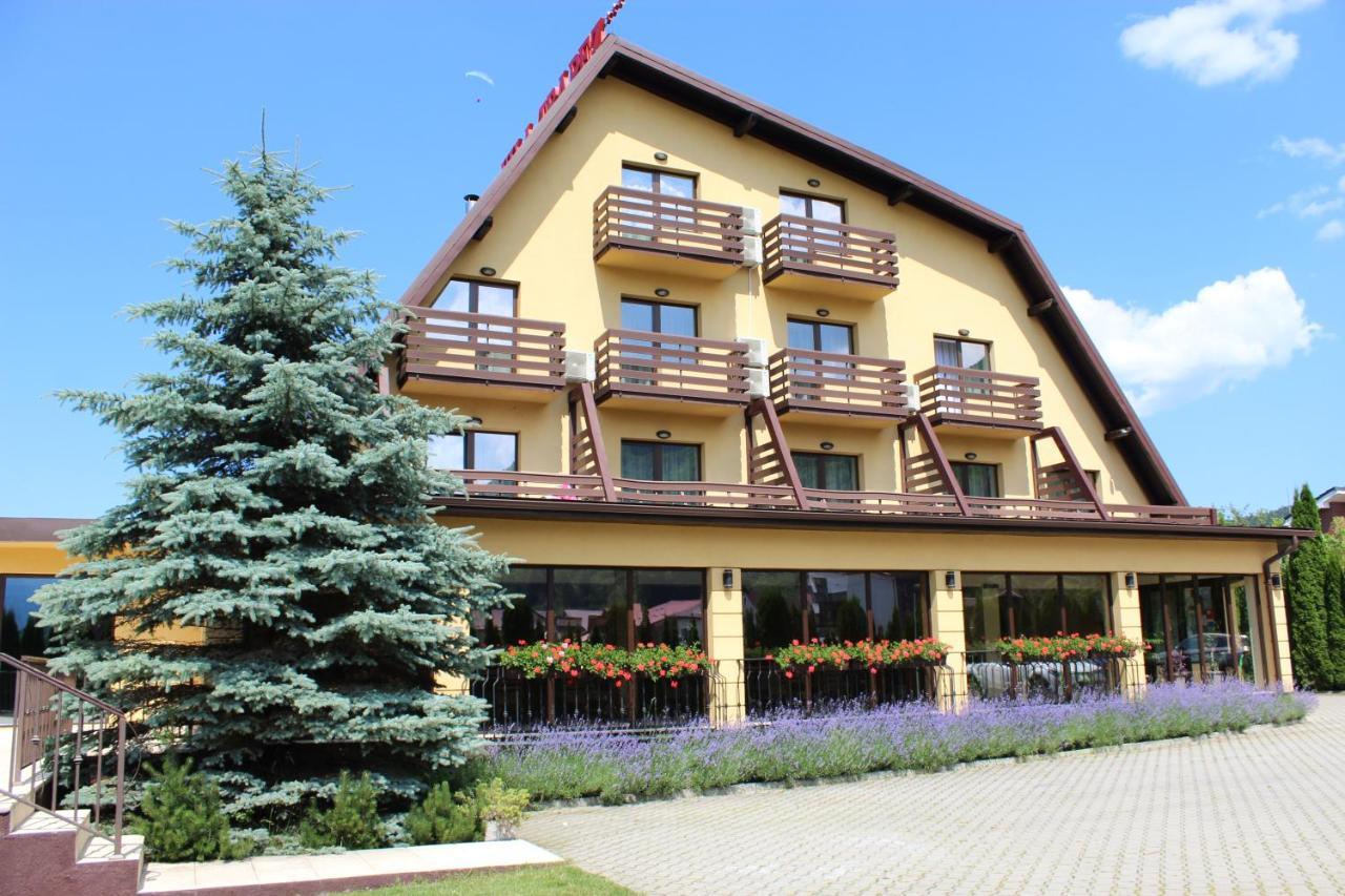 Hotel Vila Trapez Brașov Exterior foto