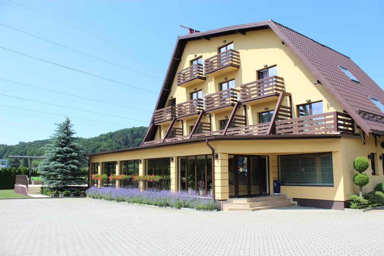 Hotel Vila Trapez Brașov Exterior foto